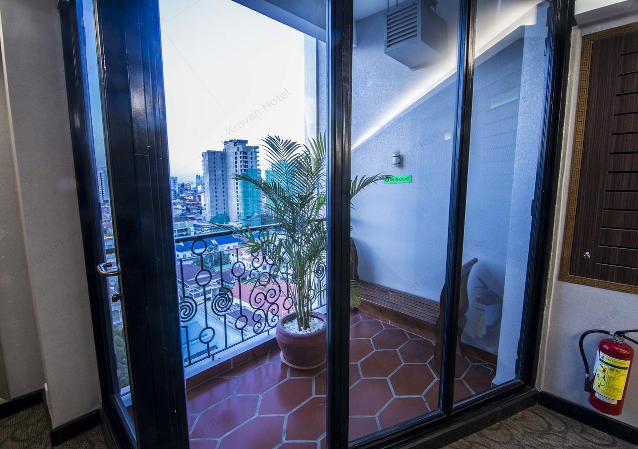 Kravan Hotel Phnom Penh Extérieur photo